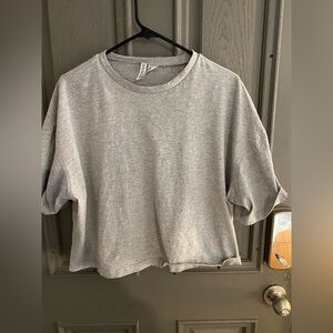 H&M Light Gray  Crop Short Sleeve Tee